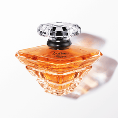 Tresor Eau De Parfum Spray 1 oz