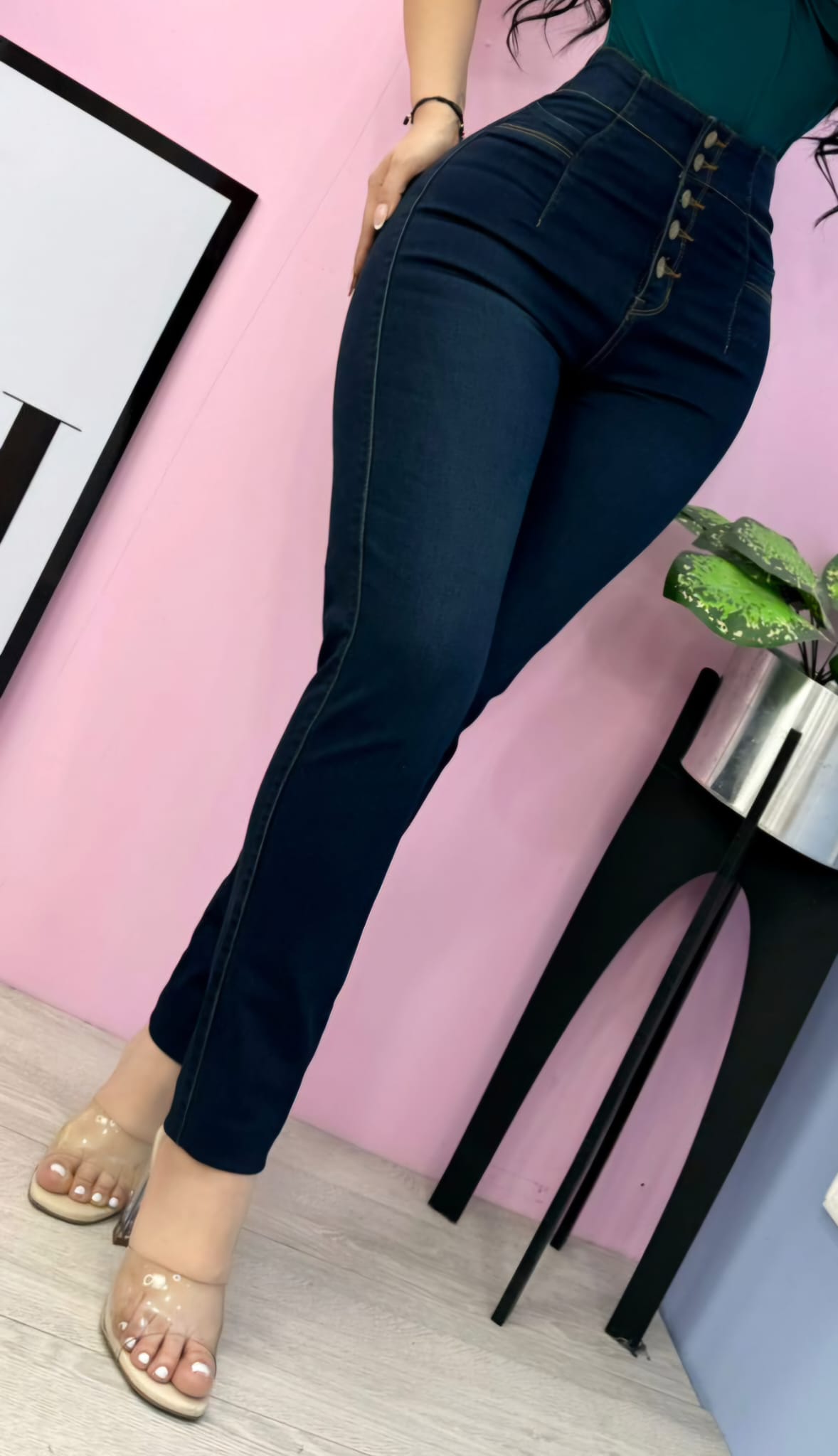 5 Button lipo type trousers in olive green